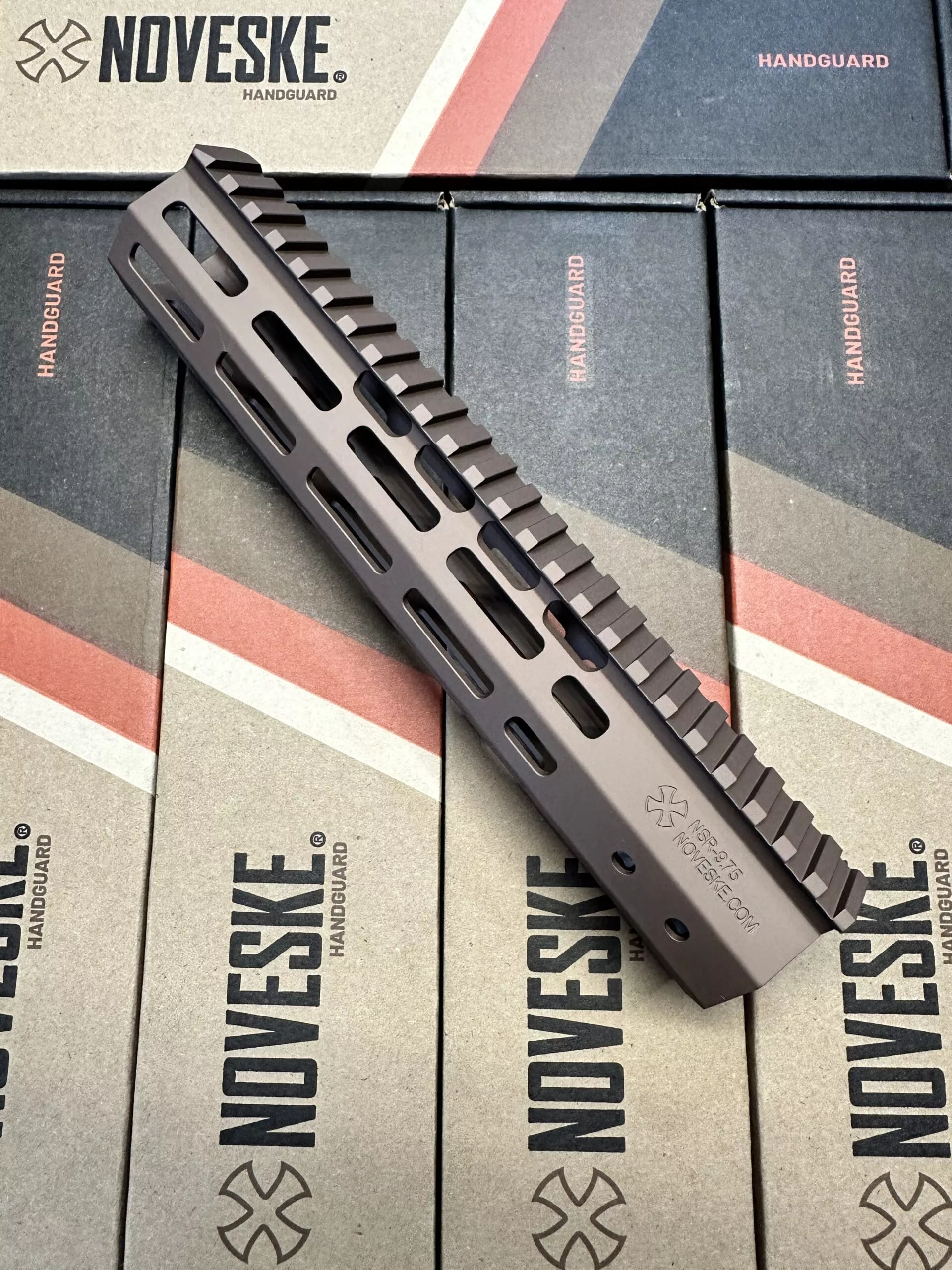 Noveske GEN 4 9.75″ Handguard-TAN ANODIZE